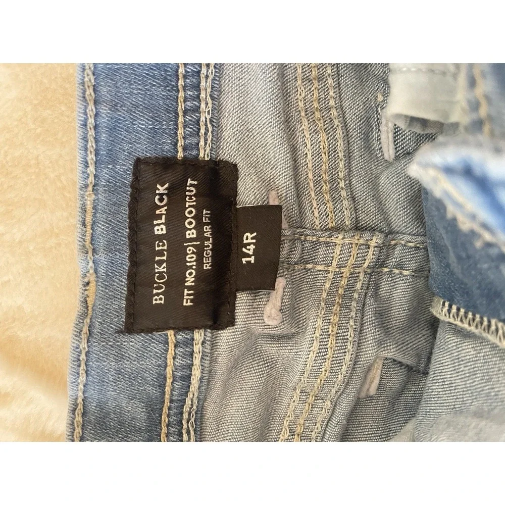 Buckle Black Fit No. 109 Bootcut Jeans Medium Blue Kids Size 14
